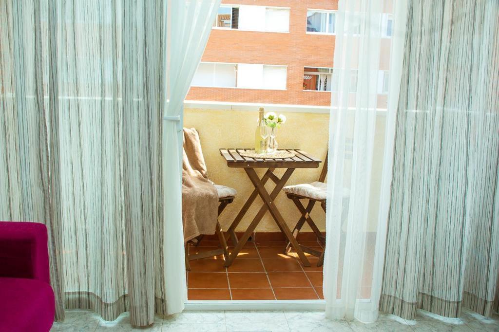 Al11 Apartamento Albert Lloret de Mar Kültér fotó