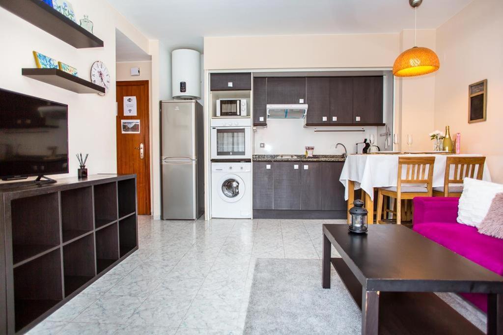 Al11 Apartamento Albert Lloret de Mar Kültér fotó
